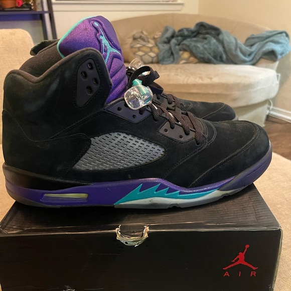 Jordan retro 5 black grapes size 14 - Picture 1 of 9